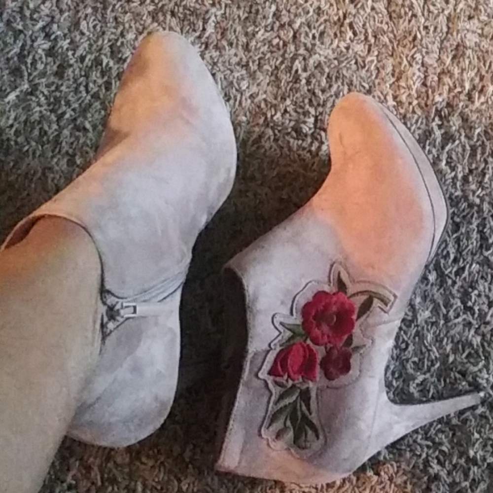 Shoes.. Booties